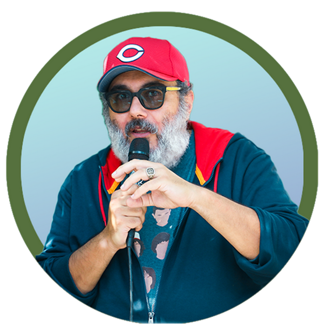 Fabio Ranfi con microfono